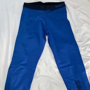 Nike leggings